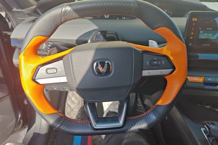 Used Changan UNI-V 2022 1.5T Prestige Version