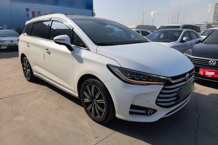 Used BYD Song MAX New Energy 2019 DM 1.5T Smart Connect Zhiyao Model 7 Seats China V Emission Standard