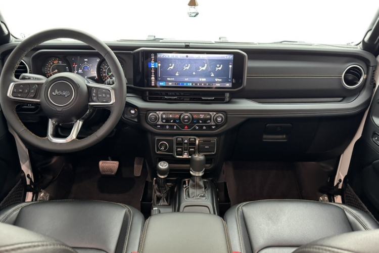 Used  Wrangler 2024 2.0T Sahara Four-Door Edition
