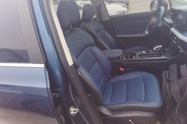 Used Livan Livan 9 2023 470 km Founder Edition
