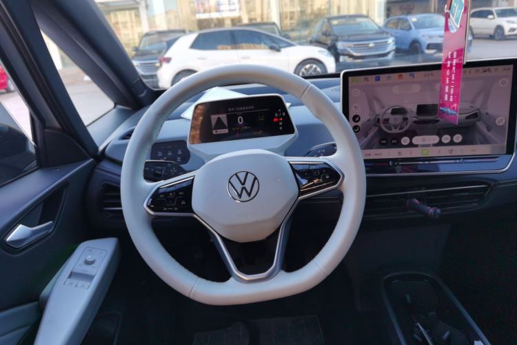 Used Volkswagen ID.3 2025 Smart Edition Outstanding Model
