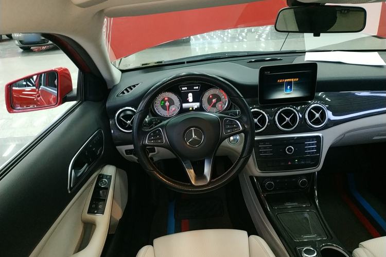 Used Mercedes-Benz GLA 2016 GLA 200 Fashion Model