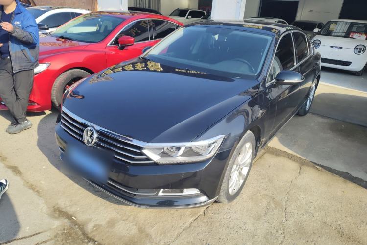 Used Volkswagen Magotan 2019 330TSI DSG Luxury Version China VI Standard