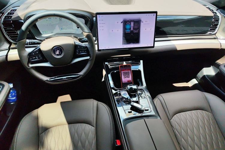 Used BYD Han 2025 DM-i 125KM Prestige Model
