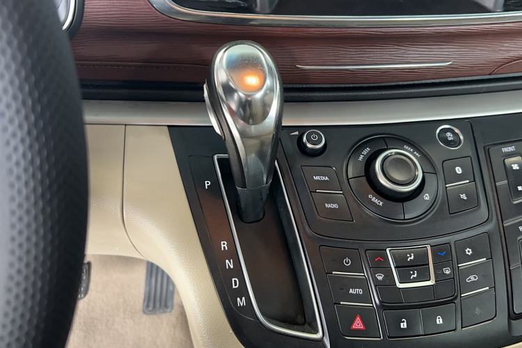 Used Buick GL8 2017 25S Luxury Version China V Standard