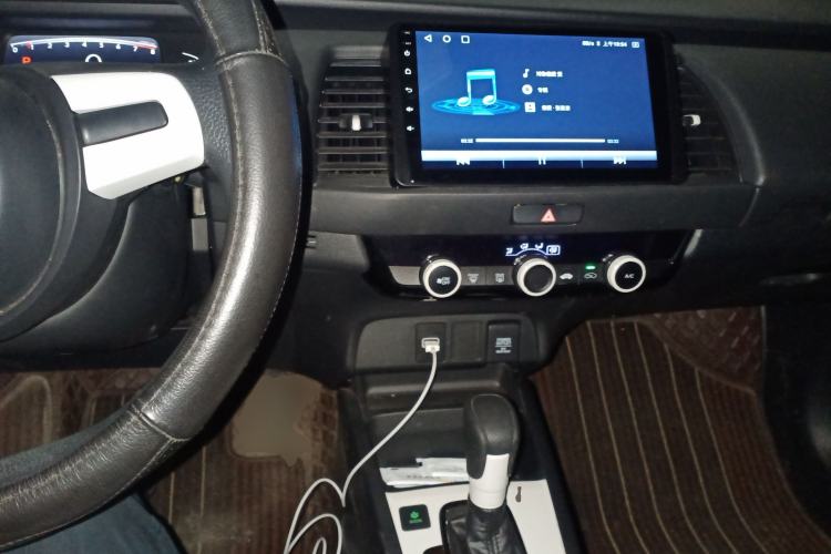 TDK.VehicleDetails.img