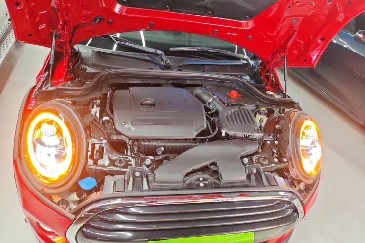 Used  MINI 2019 1.5T COOPER Classic Edition Five-Door Version
