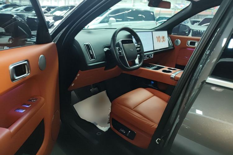 Used Li Auto L9 2022 Max model
