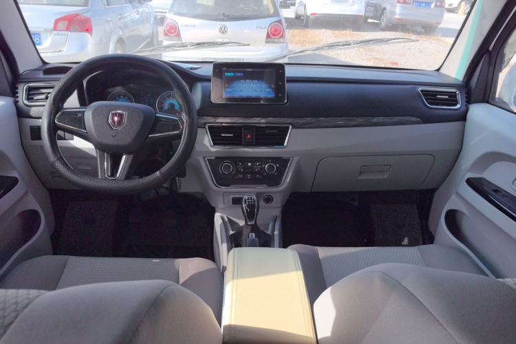 Used Jinbei Hiace X30 2024 1.5L Wealthy-Style Passenger Van 5/6/7 Seater
