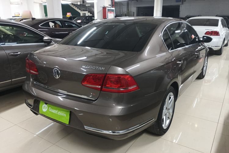 Used Volkswagen Magotan 2015 Facelift 1.8TSI Luxury Model