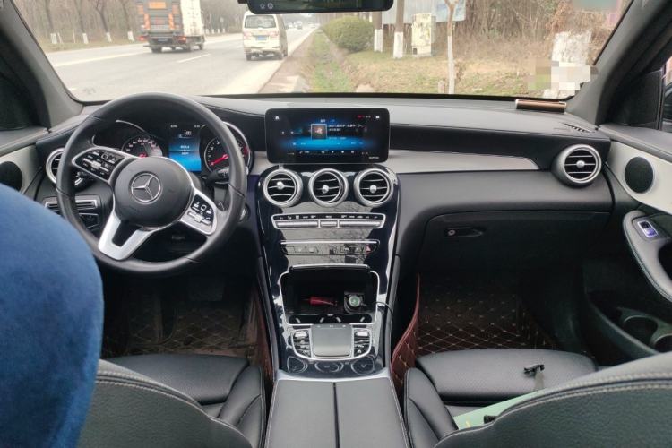 Used Mercedes-Benz GLC 2020 GLC 260 L 4MATIC Dynamic Model