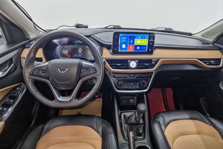 Used Wuling Hongguang S3 2018 1.5L Manual Luxury Model China V Standard
