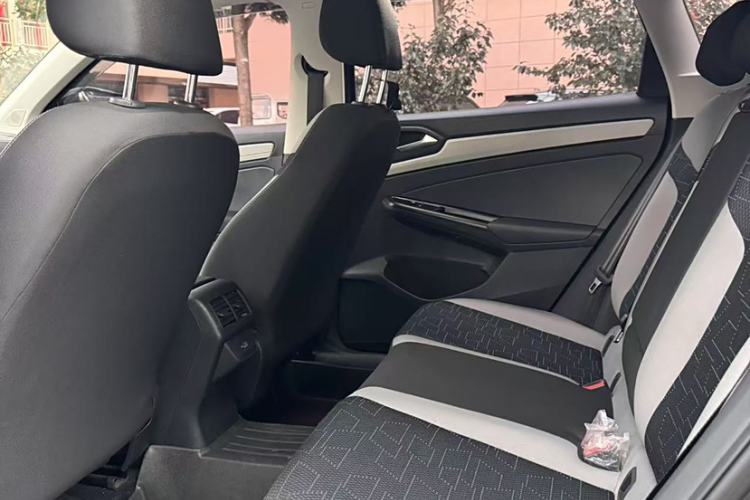 Used Jetta VS7 2023 280TSI Automatic Trend Edition
