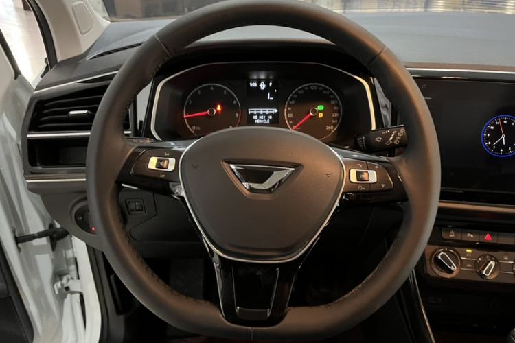 Used Jetta VS5 2022 280TSI Automatic Enjoyment Pro Trim