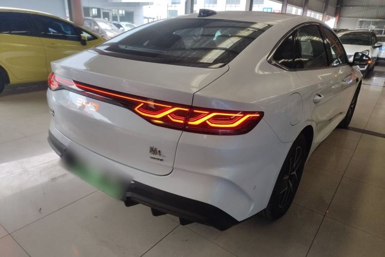 Used BYD Qin L 2025 DM-i Smart Drive 120KM Superior Model
