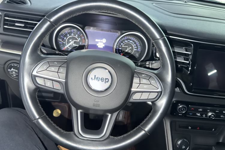 Used Jeep Grand Commander 2018 2.0T Four-Wheel Drive Enjoyment Edition China VI