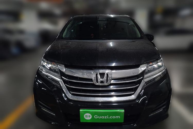 Used Honda Elysion 2016 2.4L Luxury Edition
