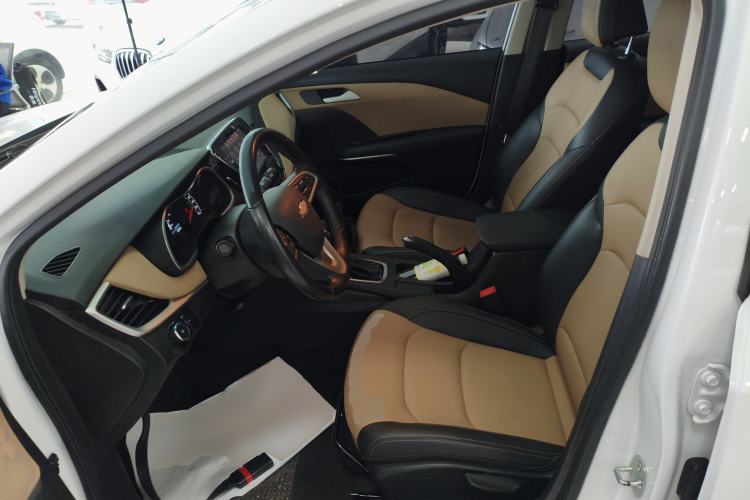 Used Chevrolet Monza 2020 320 Automatic Enjoyment Edition
