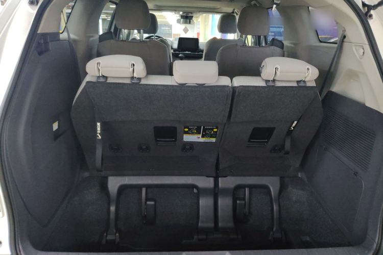 Used Toyota Sienna 2023 2.5L Hybrid Comfort Edition
