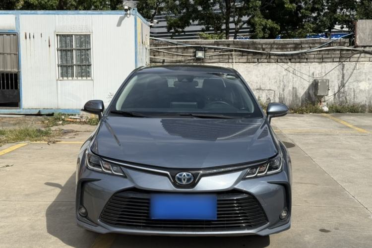 Used Toyota Corolla 2021 Dual-Motor 1.8L E-CVT Elite Edition
