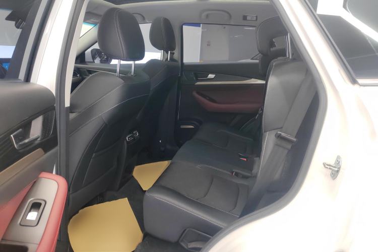 Used JETOUR X70 2023 1.5T DCT Dream Edition 5 Seats
