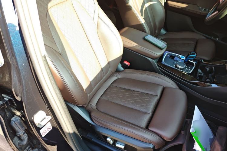 Used BMW iX3 2022 Updated Leading Version
