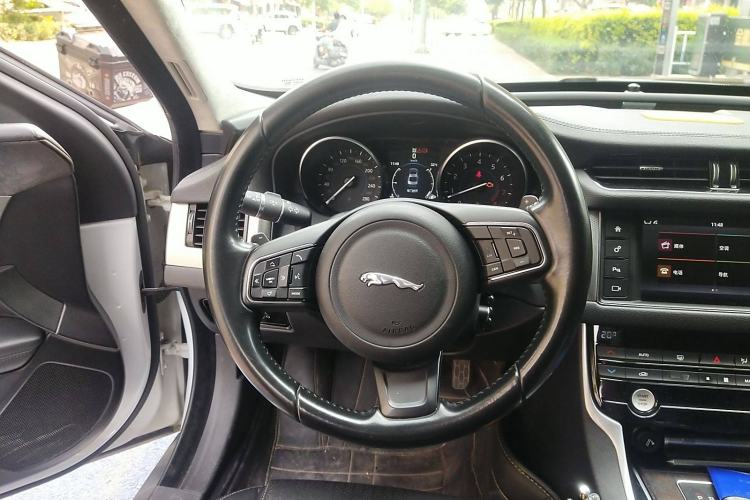 Used Jaguar XFL 2017 XFL 2.0T 200PS Luxury Edition
