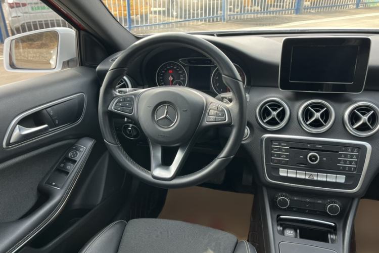 Used Mercedes-Benz A-Class (Import) 2016 A 200 Dynamic Edition