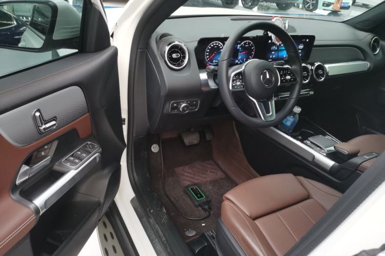 Used Mercedes-Benz GLB 2023 Refreshed GLB 200 Dynamic Edition