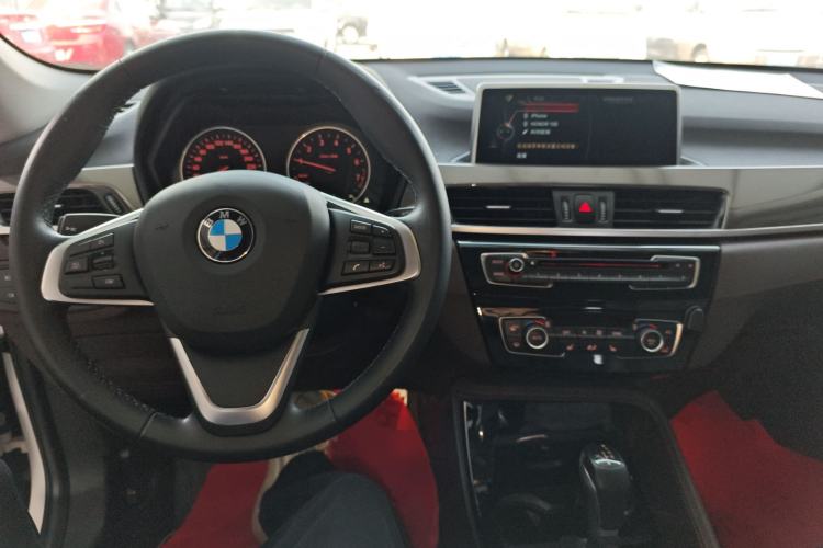 Used BMW X1 2016 xDrive20Li Luxury Model
