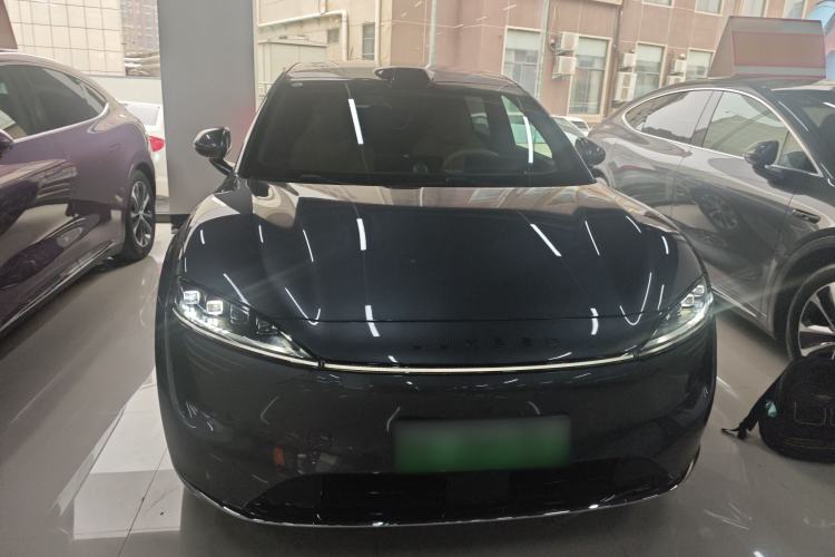 Used Hima Luxeed R7 2024 All-Electric 736 km Ultra
