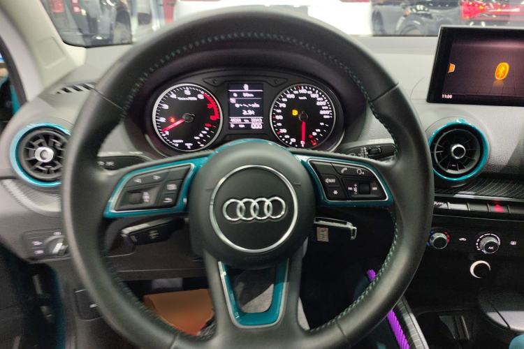 Used Audi Q2L 2018 35 TFSI Launch Exclusive Edition China V