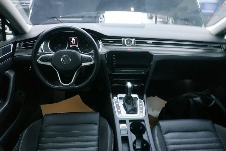 Used Volkswagen Magotan 2020 330TSI DSG Leading Model
