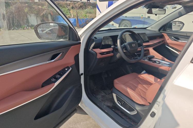 Used Changan CS75 PLUS 2024 3rd Generation Champion Edition 1.5T Intelligent Drive Dynamic Model
