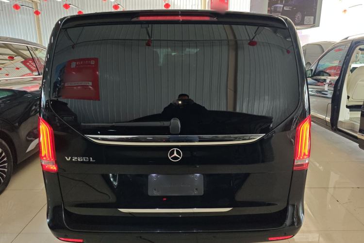 Used Mercedes-Benz V-Class 2022 V 260 L Long Wheelbase Prestige Edition