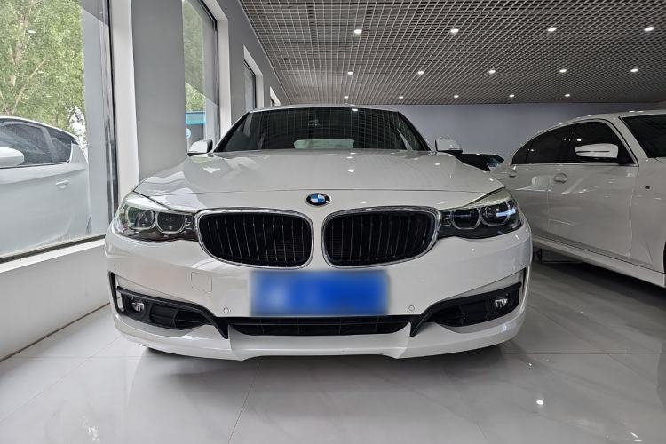 Used BMW 3 Series GT 2018 320i Sport Edition
