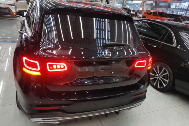 Used Mercedes-Benz GLC 2020 GLC 260 L 4MATIC Luxury Model