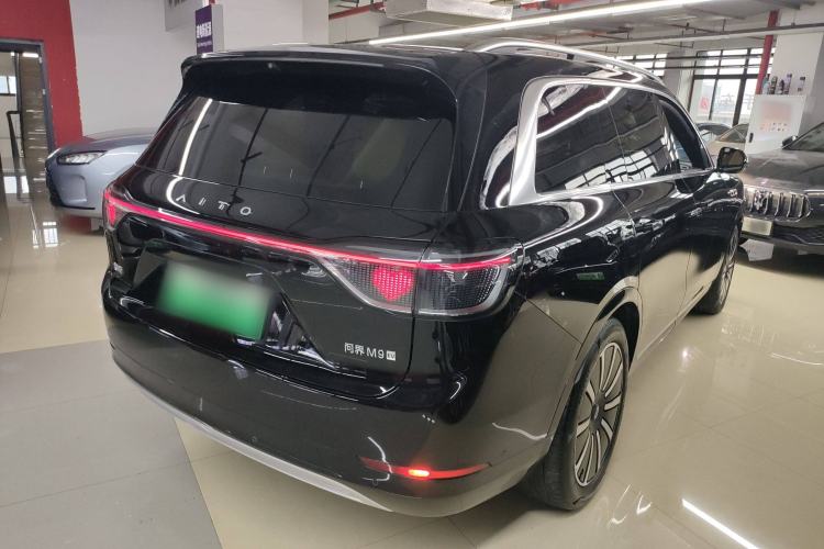 Used Hima AITO M9 2024 All-Electric Max Version 100 kWh 6-Seater
