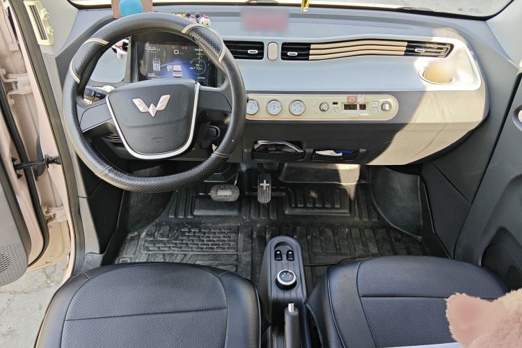 Used Wuling Hongguang MINIEV 2021 Macaron Premium Model – Lithium Iron Phosphate
