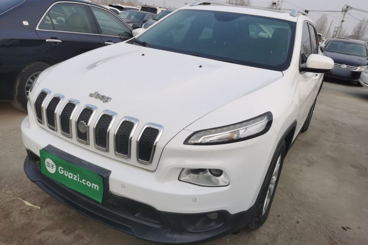 Used Jeep Cherokee 2016 2.4L Leading Edition