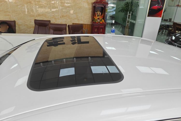 Used Lexus ES 2020 300h Deluxe Edition
