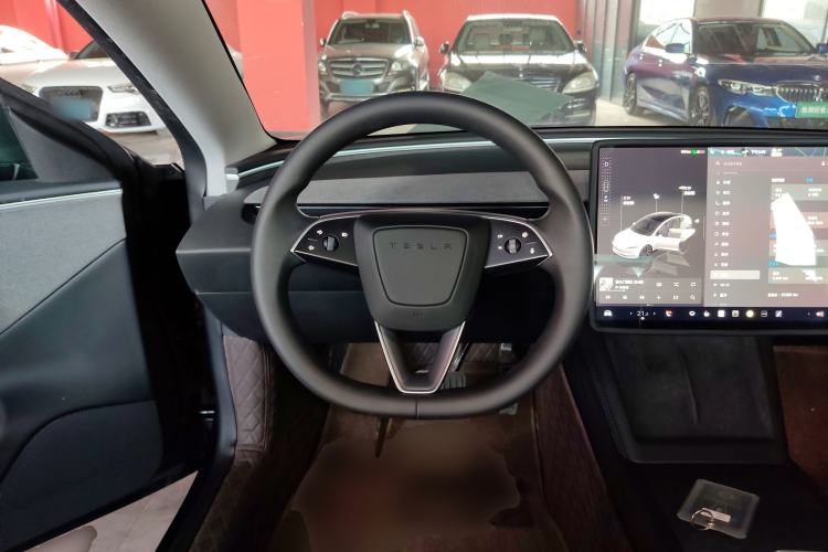 Used Tesla Model 3 2023 Rear-Wheel-Drive Version
