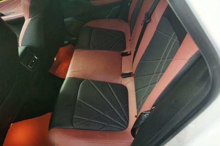 Used Changan Eado 2022 PLUS Blue Whale NE 1.4T GDI DCT Prestige Edition
