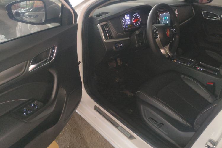 Used Roewe i6 2020 PLUS 20T TST 4G Connected Glory Flagship Edition
