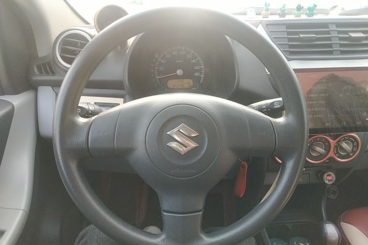 Used Suzuki Alto 2013 1.0L Automatic Luxury Model
