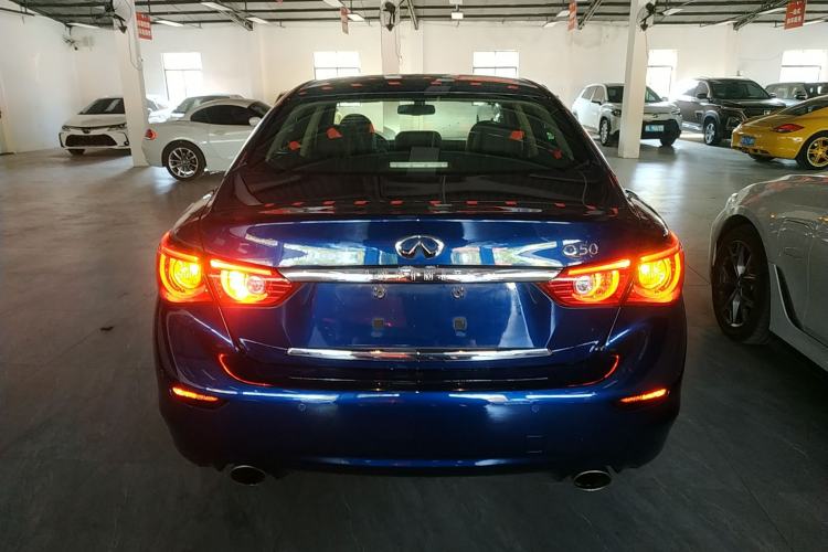 Used Infiniti Q50L 2015 2.0T Enjoyment Edition
