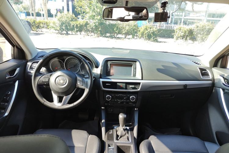 Used Mazda CX-5 2015 2.0L Automatic 4x4 Luxury Edition
