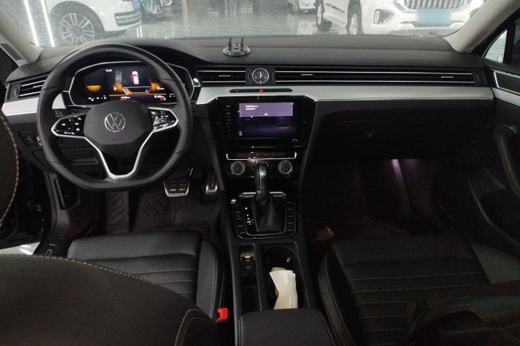 Used Volkswagen Magotan 2025 Zhongxiang Version 280TSI DSG Comfort Edition
