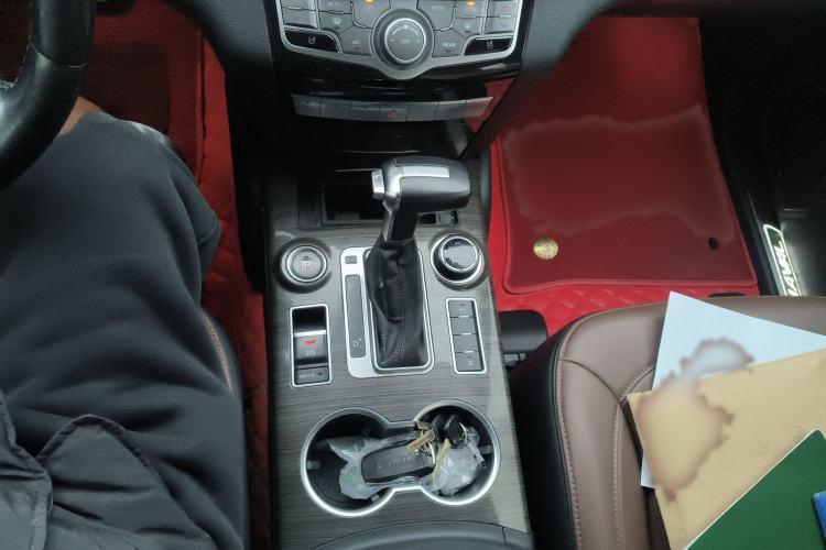 Used Haval H9 2016 2.0T Four-Wheel Drive Luxury 7-Seater
