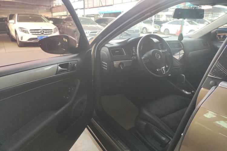 Used Volkswagen Sagitar 2014 1.4TSI Automatic Luxury Model
